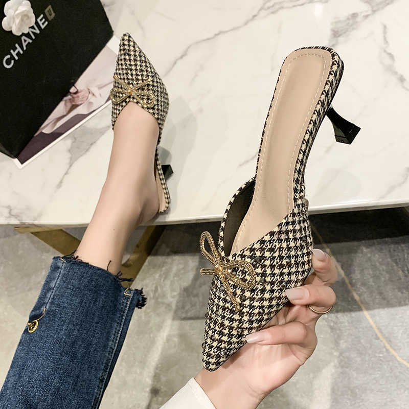 Dress Shoes 2022 flat shoes women's flat heel ballet pointed toe slip-on women's ballet casual loafers G230203, Beige
Dress Shoes 2022 flat shoes women's flat heel ballet pointed toe slip-on women's ballet casual loafers G230203, Beige
