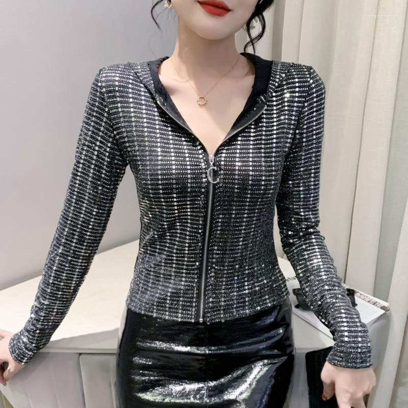 Women' T Shirts #8206 Black Silver Sequins Shirt Women Slim Streetwear Hip Hop Female Zipper Sexy Bright Short Hooded T-shirt Femme
Women' T Shirts #8206 Black Silver Sequins Shirt Women Slim Streetwear Hip Hop Female Zipper Sexy Bright Short Hooded T-shirt Femme