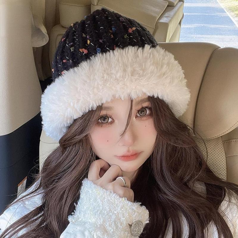 Berets Niche Fashion Women's Hats Winter Warm Burr Knit Melon Fur Cap 2023 Korean Version Age-reducing Ear Protection Beanies, Black
Berets Niche Fashion Women's Hats Winter Warm Burr Knit Melon Fur Cap 2023 Korean Version Age-reducing Ear Protection Beanies, Black