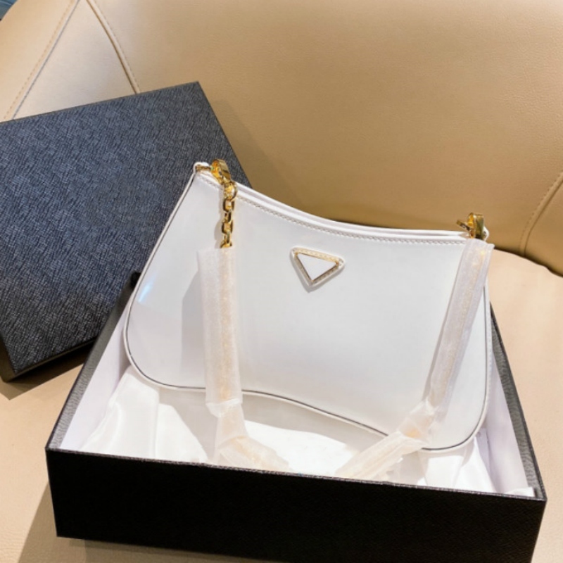Woman Glossy Cleo Bags designer bag underarm shoulder tote bag luxury small handbag purse totes Triangle Patent Leather 5A 2023, Black(pda l0g0)
Woman Glossy Cleo Bags designer bag underarm shoulder tote bag luxury small handbag purse totes Triangle Patent Leather 5A 2023, Black(pda l0g0)