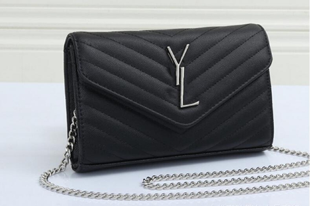 Top Quality Leather Chain Purse Leather women Luxury Fashion Gold Sliver Chain Bag Women Handbag Shoulder Purse Handbags Luxurys Designer Messenger Bags Wallet, Bags-black
Top Quality Leather Chain Purse Leather women Luxury Fashion Gold Sliver Chain Bag Women Handbag Shoulder Purse Handbags Luxurys Designer Messenger Bags Wallet, Bags-black