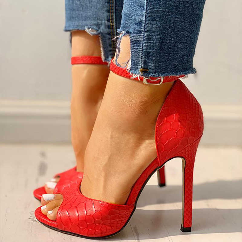 Dress Shoes Sexy Peep Toe Super High Heels Sandals Women Size 41 Cover Heels Gladiator Sandalias Woman Black Red Wedding Party Pumps G230203
Dress Shoes Sexy Peep Toe Super High Heels Sandals Women Size 41 Cover Heels Gladiator Sandalias Woman Black Red Wedding Party Pumps G230203
