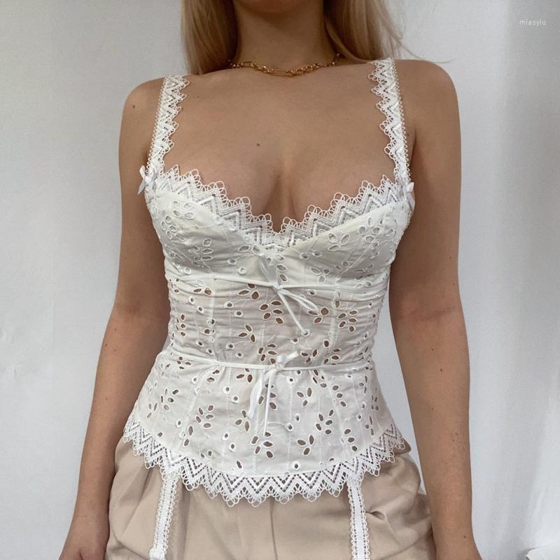 Women' Tanks 00s Vintage Fairycore Lace Trim Crop Tops Boho Hollow Out Tie Up Slim Fit Milkmaid Y2K Retro Backless Hook Strap Camisole, Picture shown
Women' Tanks 00s Vintage Fairycore Lace Trim Crop Tops Boho Hollow Out Tie Up Slim Fit Milkmaid Y2K Retro Backless Hook Strap Camisole, Picture shown