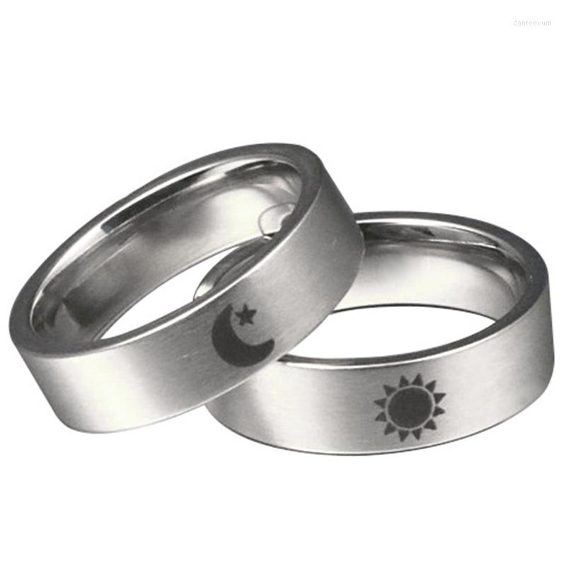 Wedding Rings Titanium Steel Sun And Moon Promise Ring For Couple Cool Engagement Women Men BFF Valentines' Day Gift 
Wedding Rings Titanium Steel Sun And Moon Promise Ring For Couple Cool Engagement Women Men BFF Valentines' Day Gift