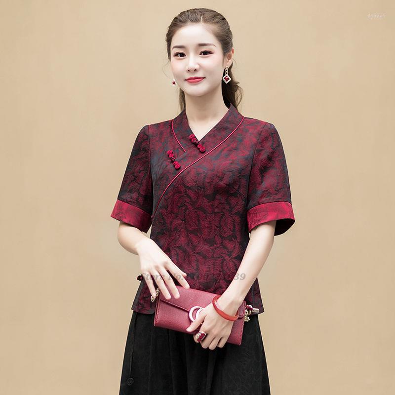 Ethnic Clothing 2023 Women Traditional Chiffon Qipao Blouse Flower Print Hanfu Chinese Vintage Shirts Oriental Tang Suit
Ethnic Clothing 2023 Women Traditional Chiffon Qipao Blouse Flower Print Hanfu Chinese Vintage Shirts Oriental Tang Suit