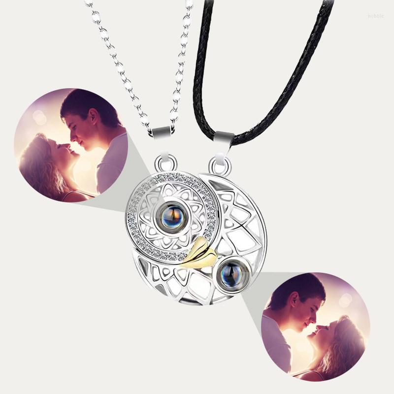 Chains Custom Projection Necklace Fashion Sun And Moon Couple Pendant For GirdFriend Gift 2023 Trendy Romantic Wedding Jewelry
Chains Custom Projection Necklace Fashion Sun And Moon Couple Pendant For GirdFriend Gift 2023 Trendy Romantic Wedding Jewelry