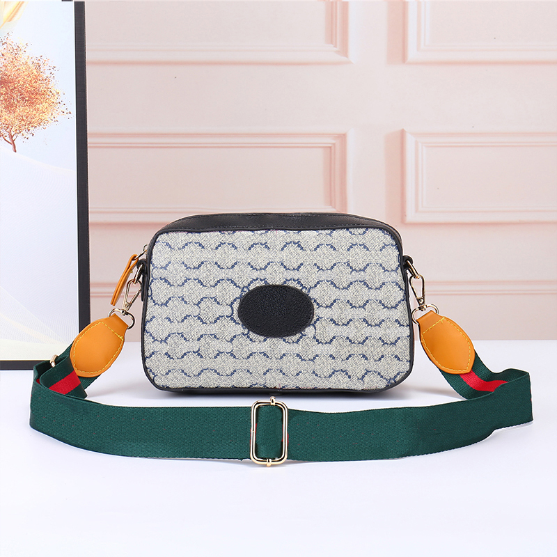 Designer Classic Tiger Head Camera Bags Striped Wide Shoulder Strap Letter Pattern Luxury Ladies Shoulder Crossbody Bag Men's Wwallet Backpack Handbag, Blue
Designer Classic Tiger Head Camera Bags Striped Wide Shoulder Strap Letter Pattern Luxury Ladies Shoulder Crossbody Bag Men's Wwallet Backpack Handbag, Blue