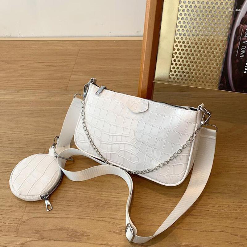 Evening Bags Fashion Stone Pattern Shoulder Bag Lady Handbags And Purses Trendy Crossbody For Women Designer Underarm, Black
Evening Bags Fashion Stone Pattern Shoulder Bag Lady Handbags And Purses Trendy Crossbody For Women Designer Underarm, Black