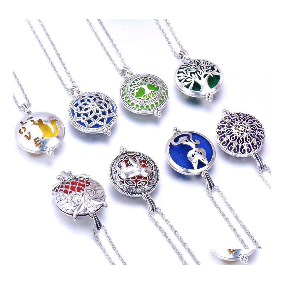 Lockets Casual Aroma Diffuser Necklace Open Antique Vintage 30Mm Pendant Per Essential Oil Aromatherapy Locket With Pads Drop Delive Otyxg
Lockets Casual Aroma Diffuser Necklace Open Antique Vintage 30Mm Pendant Per Essential Oil Aromatherapy Locket With Pads Drop Delive Otyxg