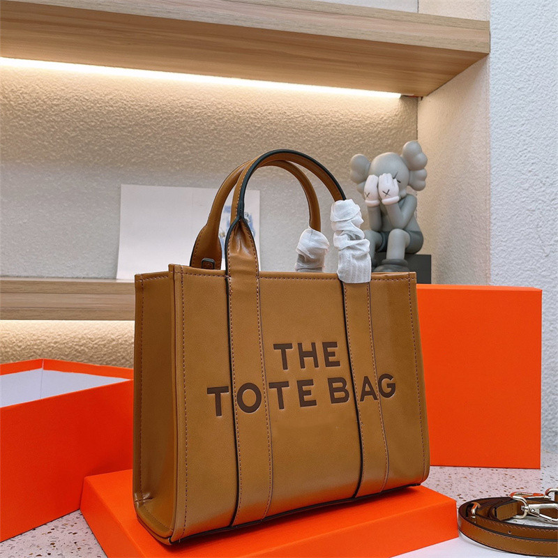 Designer The Totes Bags Women Luxury Fashion Handbag Crossbody Shoulder High Capacity Shopping Bags Tote Bag
Designer The Totes Bags Women Luxury Fashion Handbag Crossbody Shoulder High Capacity Shopping Bags Tote Bag