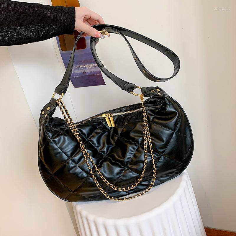 Evening Bags Luxury Designer Large Capacity Shoulder Crossbody For Women 2023 Trend Brand Women's Handbags And Purses Messenger Bag S874, Silver chain
Evening Bags Luxury Designer Large Capacity Shoulder Crossbody For Women 2023 Trend Brand Women's Handbags And Purses Messenger Bag S874, Silver chain