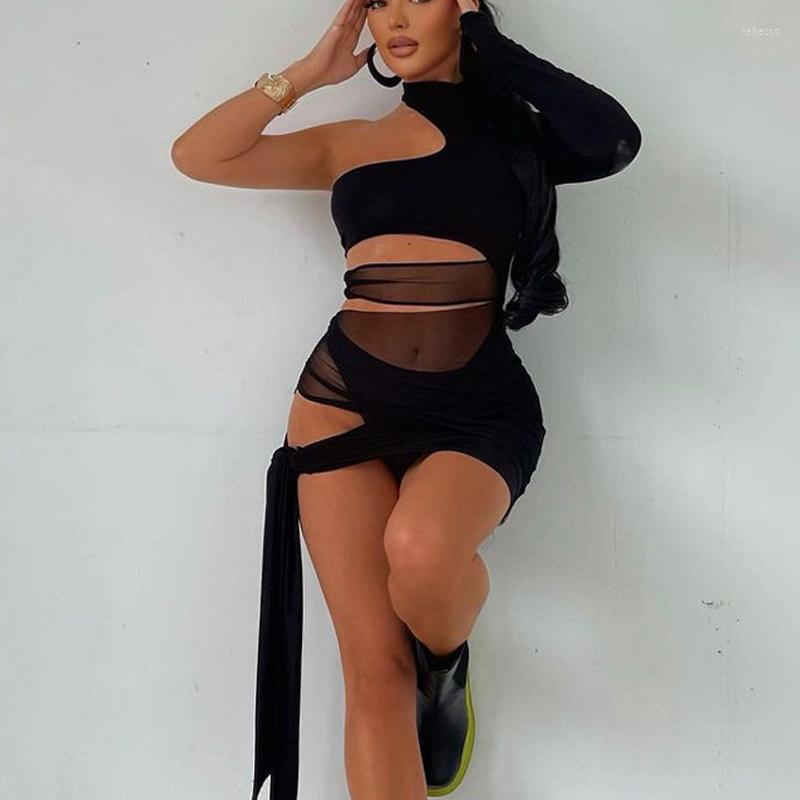 Casual Dresses See Through Mesh Hollow Out Y2K Party Dress Women Mini Bodycon Autumn One Shoulder Bandage Club Outfits Long Sleeve Sexy
Casual Dresses See Through Mesh Hollow Out Y2K Party Dress Women Mini Bodycon Autumn One Shoulder Bandage Club Outfits Long Sleeve Sexy