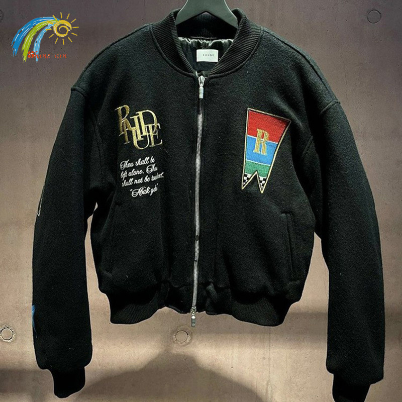 Men's Jackets FW Men Women High Quality RHUDE Bomber Streetwear Vintage Floral Letter Embroidered Wool Baseball Coats 230204
Men's Jackets FW Men Women High Quality RHUDE Bomber Streetwear Vintage Floral Letter Embroidered Wool Baseball Coats 230204