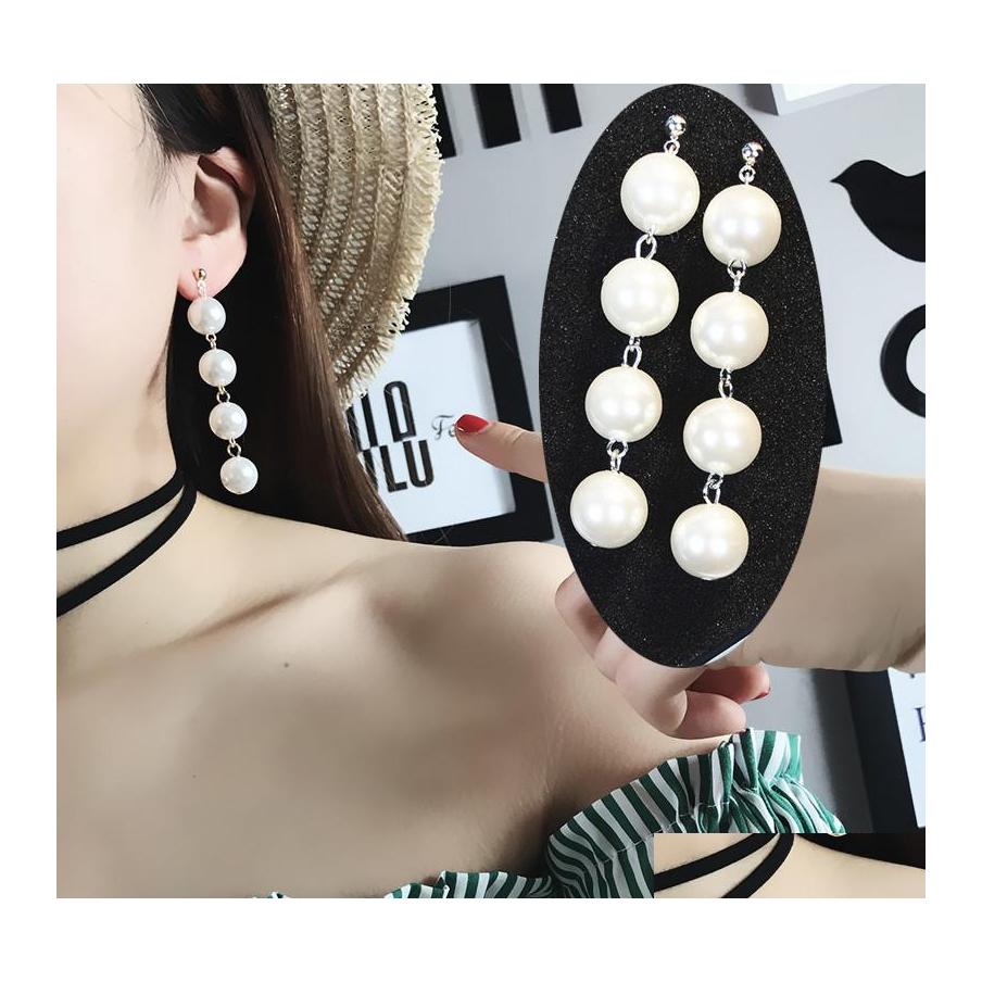 Dangle Chandelier Fashion Long Pearl Earrings For Women Hyperbolic Faux Simated Big Hypoallergenic Tassel Drop Wedding Bride Deliv Oti2T
Dangle Chandelier Fashion Long Pearl Earrings For Women Hyperbolic Faux Simated Big Hypoallergenic Tassel Drop Wedding Bride Deliv Oti2T