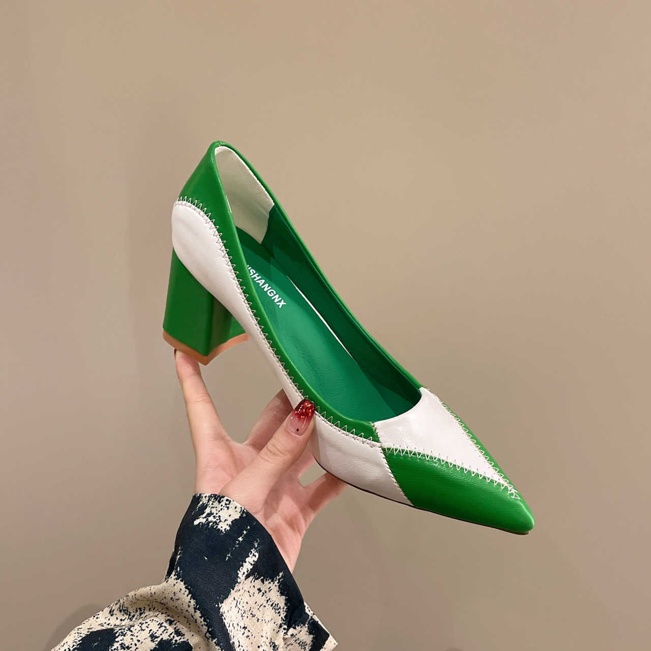 Dress Shoes Women Pumps Fashion Pointed Toe Comfortable Slip On Office High Heel Shoes Lady High Quality Green Shoes Designer Shoes Mujer G230203
Dress Shoes Women Pumps Fashion Pointed Toe Comfortable Slip On Office High Heel Shoes Lady High Quality Green Shoes Designer Shoes Mujer G230203