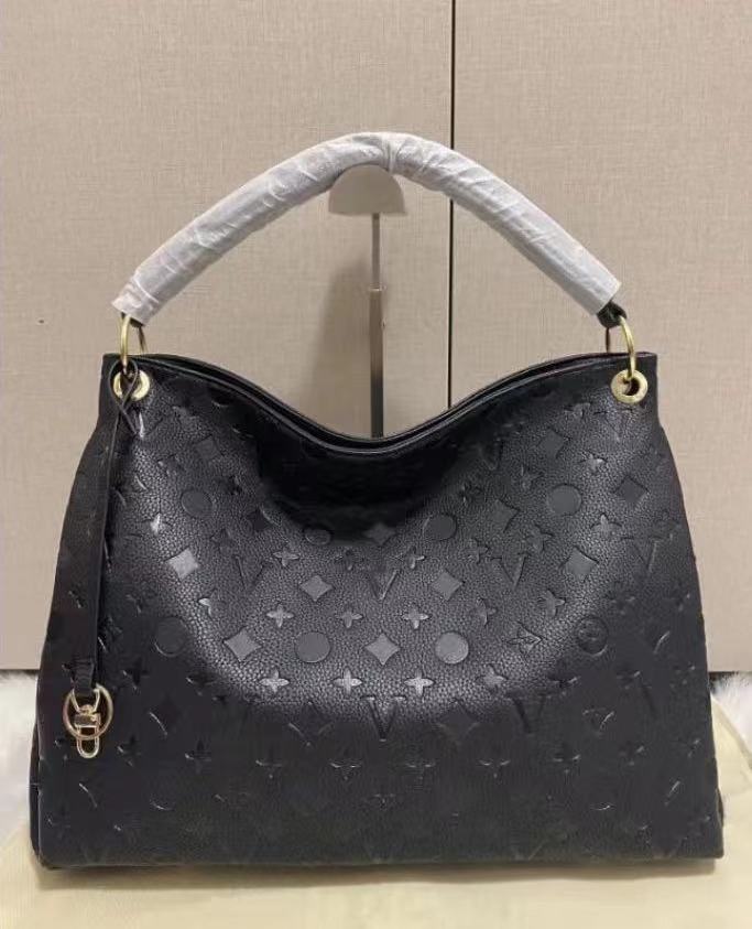 Top qualitys Vintage Embossing Flowers bag Evening Bags women genuine Leather artsy Shopping Handbag Lvs tote Designer Purse Shoulder bag Handbags 4 color #888, Black
Top qualitys Vintage Embossing Flowers bag Evening Bags women genuine Leather artsy Shopping Handbag Lvs tote Designer Purse Shoulder bag Handbags 4 color #888, Black