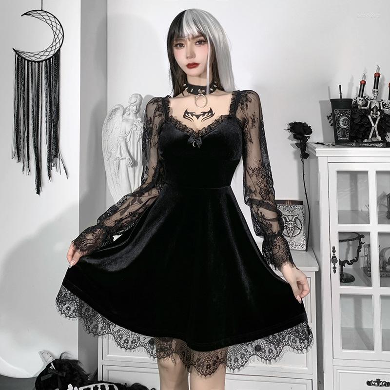 Casual Dresses DMLFZMY Gothic Lace Patchwork Black Dress Velvet Vintage Lolita High Waist A Line Women Backless Sexy Elegant Party
Casual Dresses DMLFZMY Gothic Lace Patchwork Black Dress Velvet Vintage Lolita High Waist A Line Women Backless Sexy Elegant Party