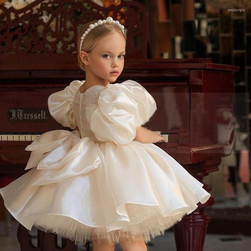 Girl Dresses Lovely Flower Girls Wedding Party Kid Bridal Gowm Ruffles Short Sleeves, As shows
Girl Dresses Lovely Flower Girls Wedding Party Kid Bridal Gowm Ruffles Short Sleeves, As shows