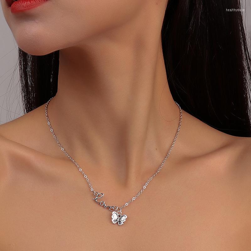 Choker Simple Hip Hop Butterfly Letter Tassel Necklace For Women Teens Girls Punk Link Chain Party Fashion Jewelry
Choker Simple Hip Hop Butterfly Letter Tassel Necklace For Women Teens Girls Punk Link Chain Party Fashion Jewelry