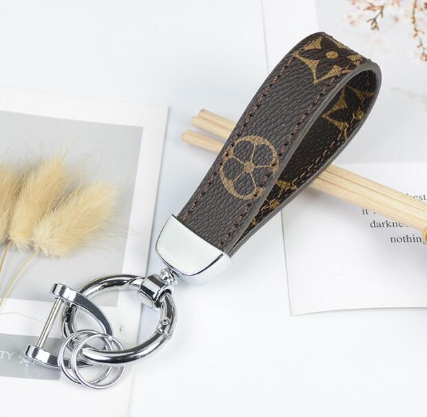 Luxury Bear Design Car Keychain Favor Flower Bag Pendant Charm Jewelry Keyring Holder for Men Gift Fashion PU Animal Key Chain
Luxury Bear Design Car Keychain Favor Flower Bag Pendant Charm Jewelry Keyring Holder for Men Gift Fashion PU Animal Key Chain