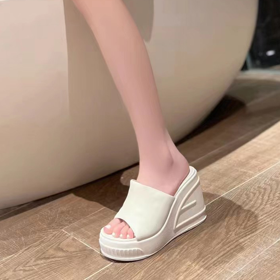 Slope heel slippers Latest fashion Muffin thick bottom womens shoes 8.5cm high heeled Genuine leather sandals large size 35-41 women Novelty slipper factory shoe, White
Slope heel slippers Latest fashion Muffin thick bottom womens shoes 8.5cm high heeled Genuine leather sandals large size 35-41 women Novelty slipper factory shoe, White
