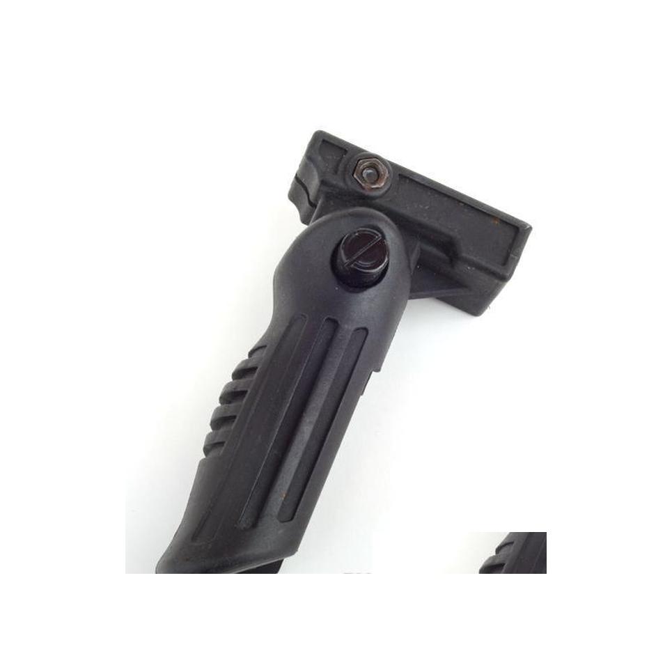 Others Tactical Accessories Folding Foldable Foregrip Fore Grip For 20Mm Picatinny Weaver Rail Drop Delivery Gear Dhija, De
Others Tactical Accessories Folding Foldable Foregrip Fore Grip For 20Mm Picatinny Weaver Rail Drop Delivery Gear Dhija, De