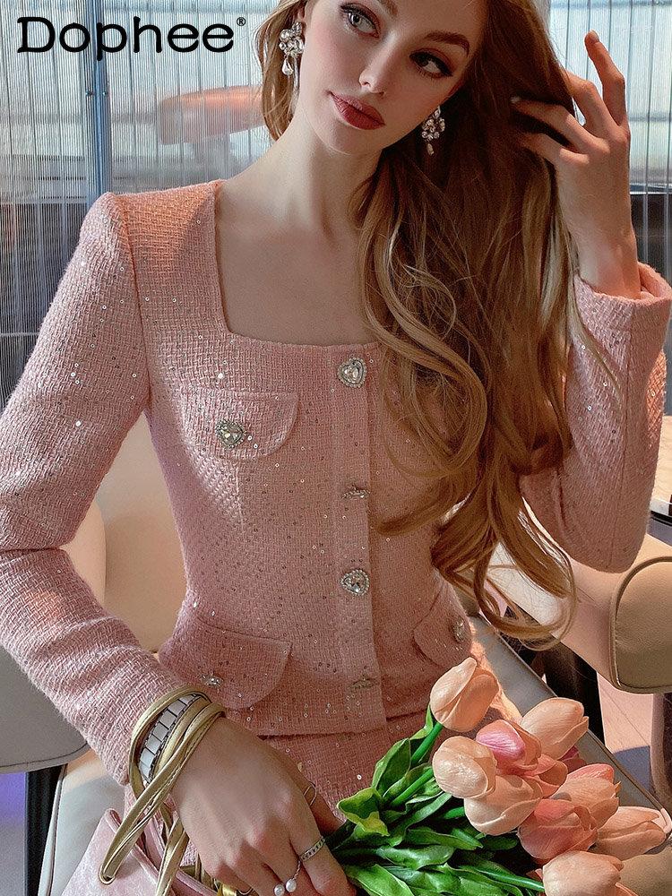 Casual Dresses Rhinestone Buttons Sequined Pink Tweed Mini Dress Women Temperament Square Collar Long Sleeve Bodycon 2023 Autumn Vestidos
Casual Dresses Rhinestone Buttons Sequined Pink Tweed Mini Dress Women Temperament Square Collar Long Sleeve Bodycon 2023 Autumn Vestidos