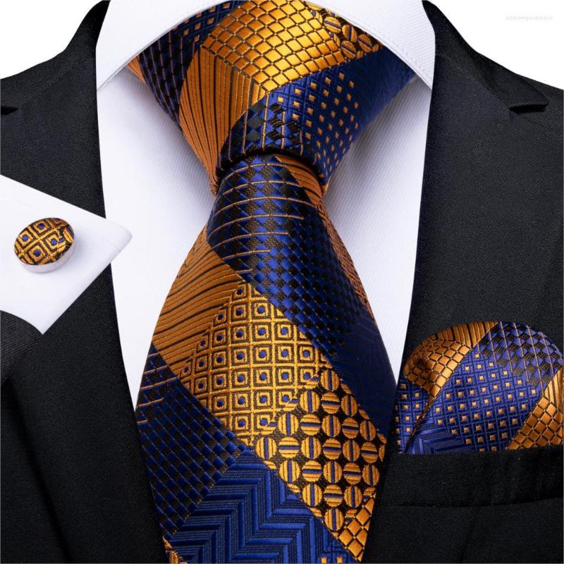 Bow Ties Fashion Striped Tie For Men Gold Blue Silk Wedding Hanky Cufflink Gift Set DiBanGu Novelty Design Business Party MJ-7329
Bow Ties Fashion Striped Tie For Men Gold Blue Silk Wedding Hanky Cufflink Gift Set DiBanGu Novelty Design Business Party MJ-7329