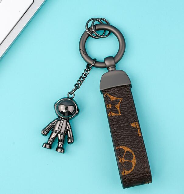 Designer Letter Spaceman Keychain Wallet Keyring Fashion Purse Pendant Car Chain Charm Bucket Bag Flower Mini Coin Holder Keychains Bag Gifts
Designer Letter Spaceman Keychain Wallet Keyring Fashion Purse Pendant Car Chain Charm Bucket Bag Flower Mini Coin Holder Keychains Bag Gifts