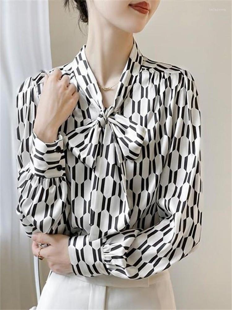 Women' Blouses Women Bow Neck Chiffon Black White Print Thin Causal Shirts Loose Long Sleeve Straight Tops Retro Spring Autumn Clothing
Women' Blouses Women Bow Neck Chiffon Black White Print Thin Causal Shirts Loose Long Sleeve Straight Tops Retro Spring Autumn Clothing
