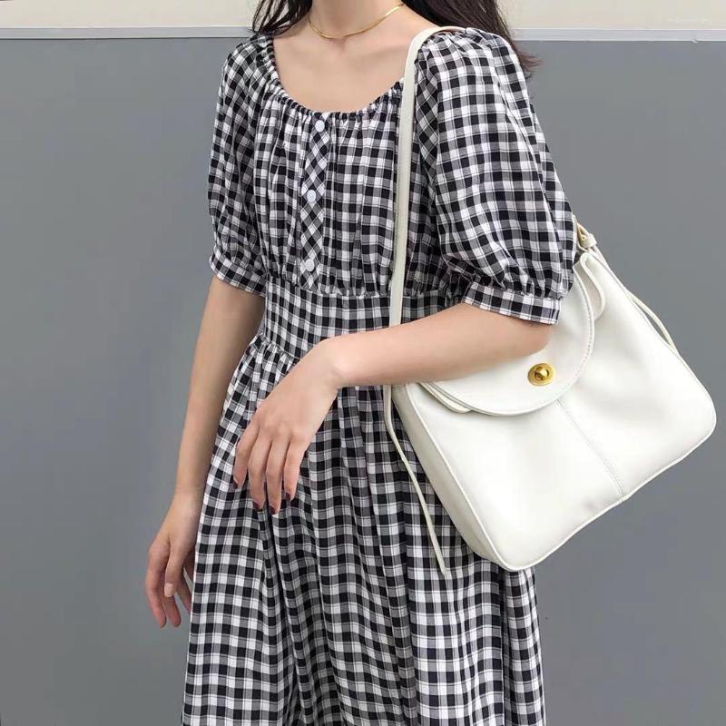 Evening Bags Women's Bag 2023 Trend Versatile Solid Color Fashionable Large Capacity Single Shoulder Oblique Span Postman, Black
Evening Bags Women's Bag 2023 Trend Versatile Solid Color Fashionable Large Capacity Single Shoulder Oblique Span Postman, Black