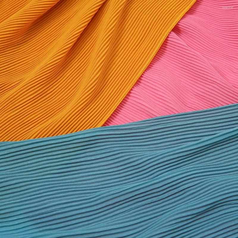 Scarves N3 10pcs Fashion Pleated Crinkle Chiffon Scarf Hijabs Big Size Women Shawls High Quality Muslim Head Wraps Turbans Wholesale
Scarves N3 10pcs Fashion Pleated Crinkle Chiffon Scarf Hijabs Big Size Women Shawls High Quality Muslim Head Wraps Turbans Wholesale