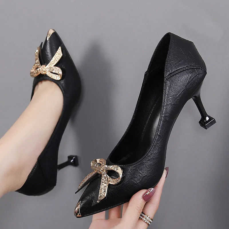 Dress Shoes women's shoes Spring/Fall 2022 New medium heel black leather shoes professional high heels stiletto single shoes for women G230203
Dress Shoes women's shoes Spring/Fall 2022 New medium heel black leather shoes professional high heels stiletto single shoes for women G230203