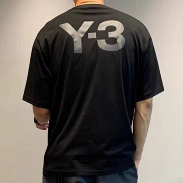 Men's and Women's Short-sleeved T-shirt Y-3 Couple Printing Letters Pure Cotton Short-sleeved Tees Casual Round Neck, Black
Men's and Women's Short-sleeved T-shirt Y-3 Couple Printing Letters Pure Cotton Short-sleeved Tees Casual Round Neck, Black