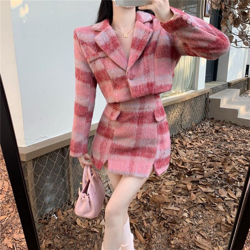 Work Dresses Fall Winter Fashion 2 Piece Pink Dress Suit Two Plaid Slim Short Jacket Coat&High Waist Mini Skirt Celebrity 2pc Sets
Work Dresses Fall Winter Fashion 2 Piece Pink Dress Suit Two Plaid Slim Short Jacket Coat&High Waist Mini Skirt Celebrity 2pc Sets