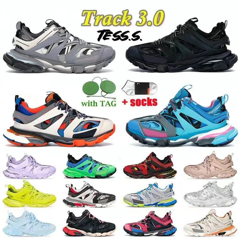 Casual Shoes top quality Casual Shoes Tracks Designer Track 3 3.0 Triple White Black Mans Sneakers Gomma Leather Trainer Nylon Printed Ts Platform Trainers, 21
Casual Shoes top quality Casual Shoes Tracks Designer Track 3 3.0 Triple White Black Mans Sneakers Gomma Leather Trainer Nylon Printed Ts Platform Trainers, 21