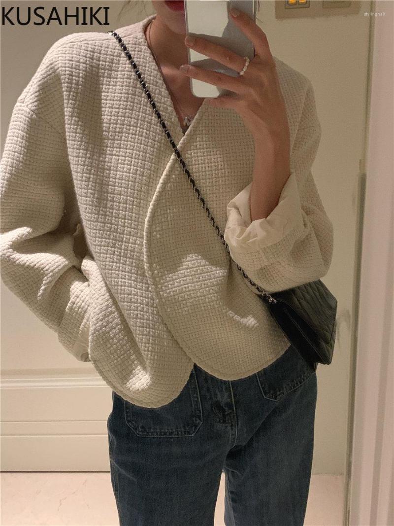 Women's Jackets KUSAHIKI Fashion Tweed Korea Chic Autumn Jacket Causal V-neck Long Sleeve Coat 2023 Elegant Korean Style Outwear Feminina, Black
Women's Jackets KUSAHIKI Fashion Tweed Korea Chic Autumn Jacket Causal V-neck Long Sleeve Coat 2023 Elegant Korean Style Outwear Feminina, Black