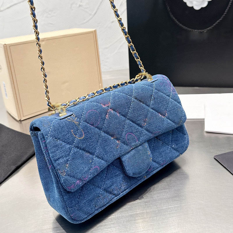 Printed Blue Denim Women Designer Crossbody Bag Quilted Diamond Classic Flap Luxurys Handbags Card Holder Crossbody Bags Suitcases Clutch Hardware Birkin 23CM, Box
Printed Blue Denim Women Designer Crossbody Bag Quilted Diamond Classic Flap Luxurys Handbags Card Holder Crossbody Bags Suitcases Clutch Hardware Birkin 23CM, Box