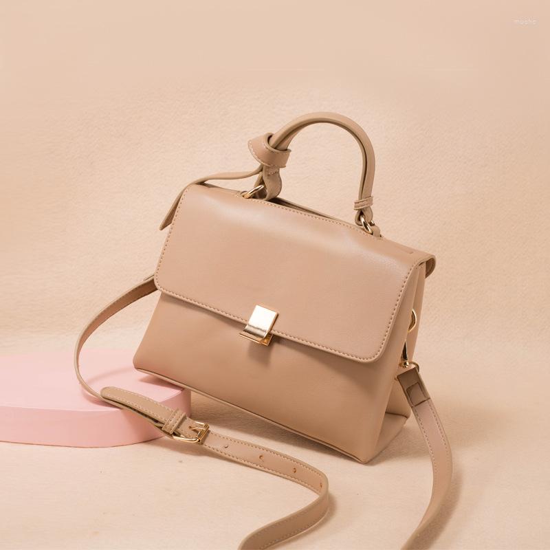 Evening Bags Fashion PU Leather Women's Shoulder Luxury Design Euro Style Soft Wild Retro Messenger Solid Color, Black
Evening Bags Fashion PU Leather Women's Shoulder Luxury Design Euro Style Soft Wild Retro Messenger Solid Color, Black
