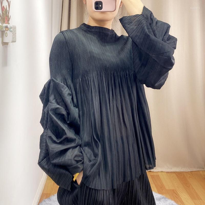 Women's T Shirts Miyake Pleated Petal Sleeve Crop Top Women 2023 Autumn Korean Fashion Loose Tee Fashionable Aesthetic Designer Clothes One, Black
Women's T Shirts Miyake Pleated Petal Sleeve Crop Top Women 2023 Autumn Korean Fashion Loose Tee Fashionable Aesthetic Designer Clothes One, Black
