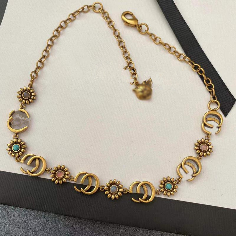 18K Gold Plated Brass Copper Designer Necklaces Choker Chain G-Letter Pendants Fashion Womens Necklace Wedding Jewelry Accessories
18K Gold Plated Brass Copper Designer Necklaces Choker Chain G-Letter Pendants Fashion Womens Necklace Wedding Jewelry Accessories