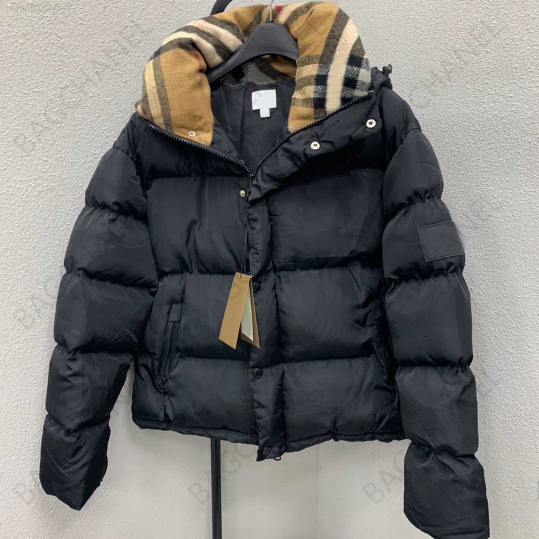 High Quality Womens Down Coat Designer Parkas 22fw Fashion Winter Mens Ladies Jacket Luxury Letter Plaid Classic Warm Two Colors, Make up for price
High Quality Womens Down Coat Designer Parkas 22fw Fashion Winter Mens Ladies Jacket Luxury Letter Plaid Classic Warm Two Colors, Make up for price