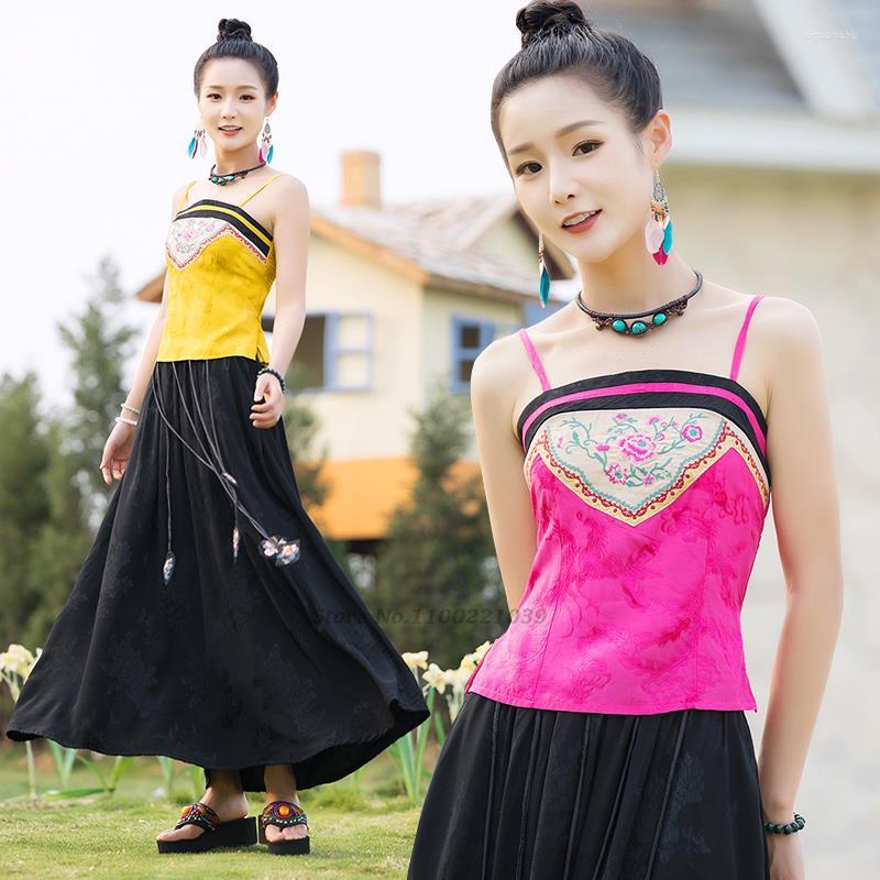 Ethnic Clothing 2023 Chinese Camisoles Tang Suit Tank Tops Women Crop Top Flower Embroidery Camisole Sleeveless Vest Oriental Shirts
Ethnic Clothing 2023 Chinese Camisoles Tang Suit Tank Tops Women Crop Top Flower Embroidery Camisole Sleeveless Vest Oriental Shirts