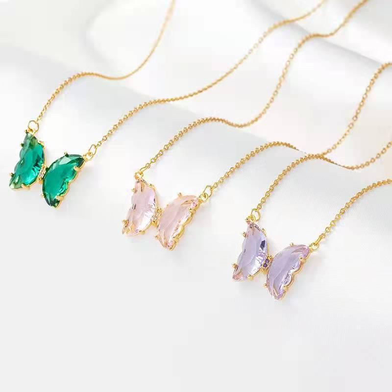 Chains Crystal Butterfly Clavicle Necklace Female Short Niche Design Online Celebrity Temperament PendantChains
Chains Crystal Butterfly Clavicle Necklace Female Short Niche Design Online Celebrity Temperament PendantChains