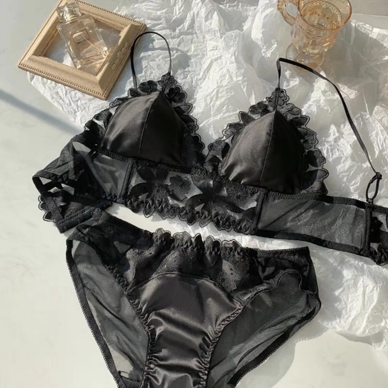 Bras Sets Underwear Vintage Mesh Rimless Bra Set Sexy Leopard Thin Triangle Cup Lace Lingerie And Panty
Bras Sets Underwear Vintage Mesh Rimless Bra Set Sexy Leopard Thin Triangle Cup Lace Lingerie And Panty