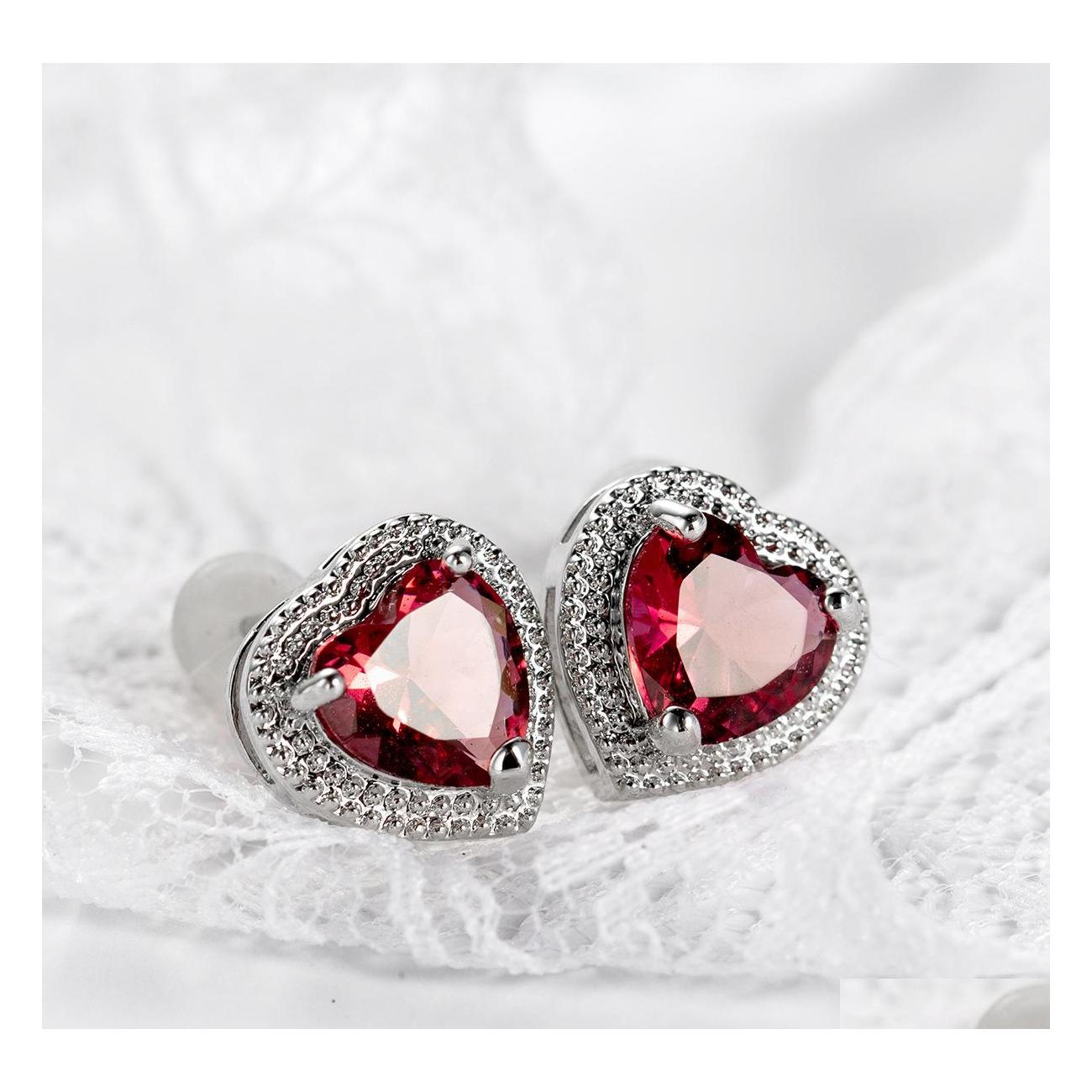 Stud Fashion Jewelry White Gold Plating Love Heart Earrings Copper Inlaid Rose Zircon Drop Delivery Dhc8X
Stud Fashion Jewelry White Gold Plating Love Heart Earrings Copper Inlaid Rose Zircon Drop Delivery Dhc8X