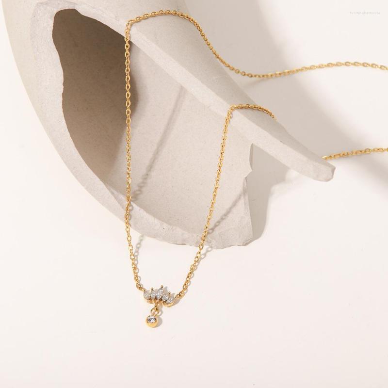 Pendant Necklaces French Fashion Delicate Necklace Stainless Steel Crown Inlaid White Zircon INS For Women
Pendant Necklaces French Fashion Delicate Necklace Stainless Steel Crown Inlaid White Zircon INS For Women