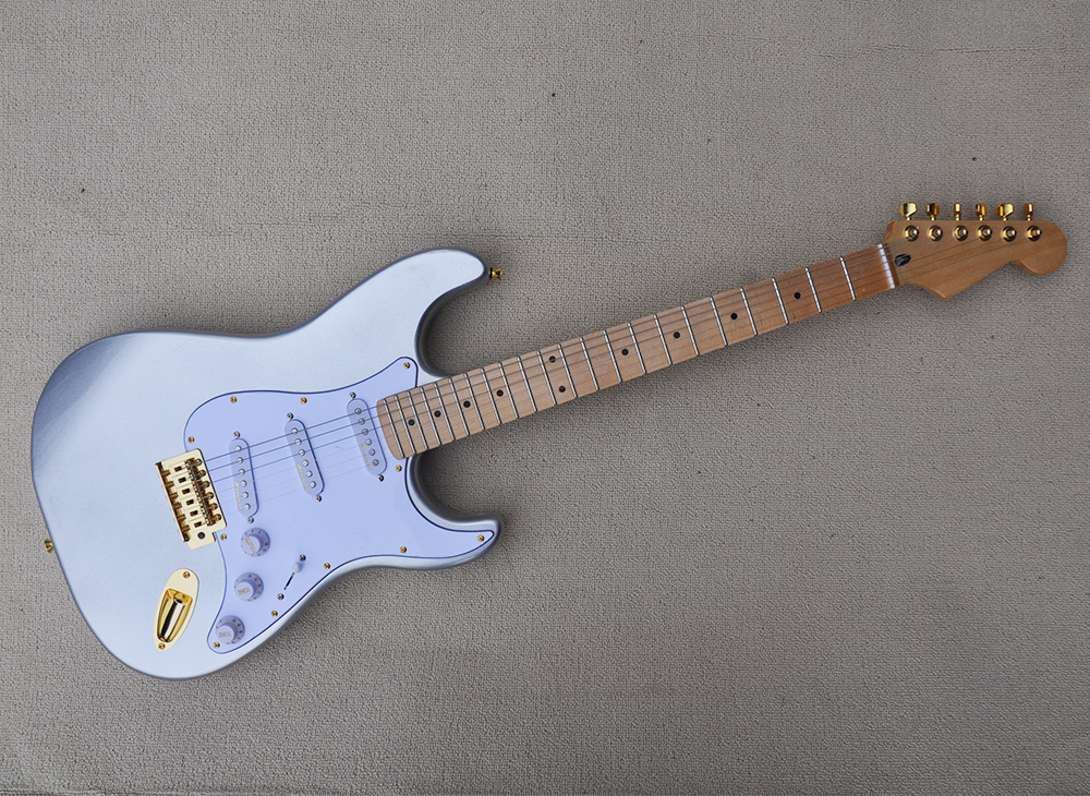 6 Strings Metal Silver Electric Guitar with Maple Fretboard SSS Pickups Gold Hardware Can be customized
6 Strings Metal Silver Electric Guitar with Maple Fretboard SSS Pickups Gold Hardware Can be customized