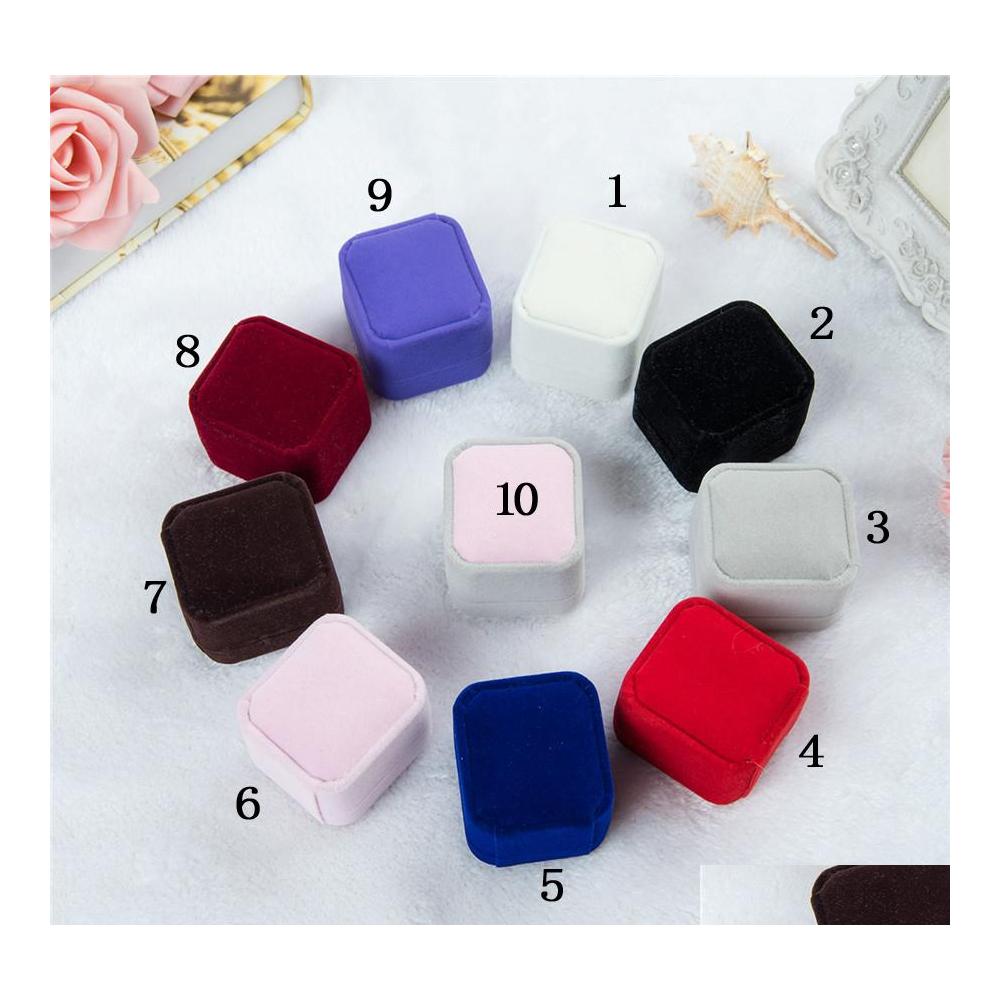 Jewelry Boxes Fashion Gift Packaging 10 Colors Square Shape Veet Wedding Engagement Couple Rings Classic Luxury Show Case Box Drop D Otnli
Jewelry Boxes Fashion Gift Packaging 10 Colors Square Shape Veet Wedding Engagement Couple Rings Classic Luxury Show Case Box Drop D Otnli
