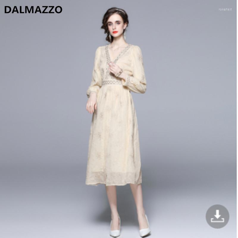 Casual Dresses DALMAZZO Spring Designer Mesh Embroidery Slim Long Dress High Quality Women V Neck Sleeve Beaded Vestidos XXL, Picture color
Casual Dresses DALMAZZO Spring Designer Mesh Embroidery Slim Long Dress High Quality Women V Neck Sleeve Beaded Vestidos XXL, Picture color